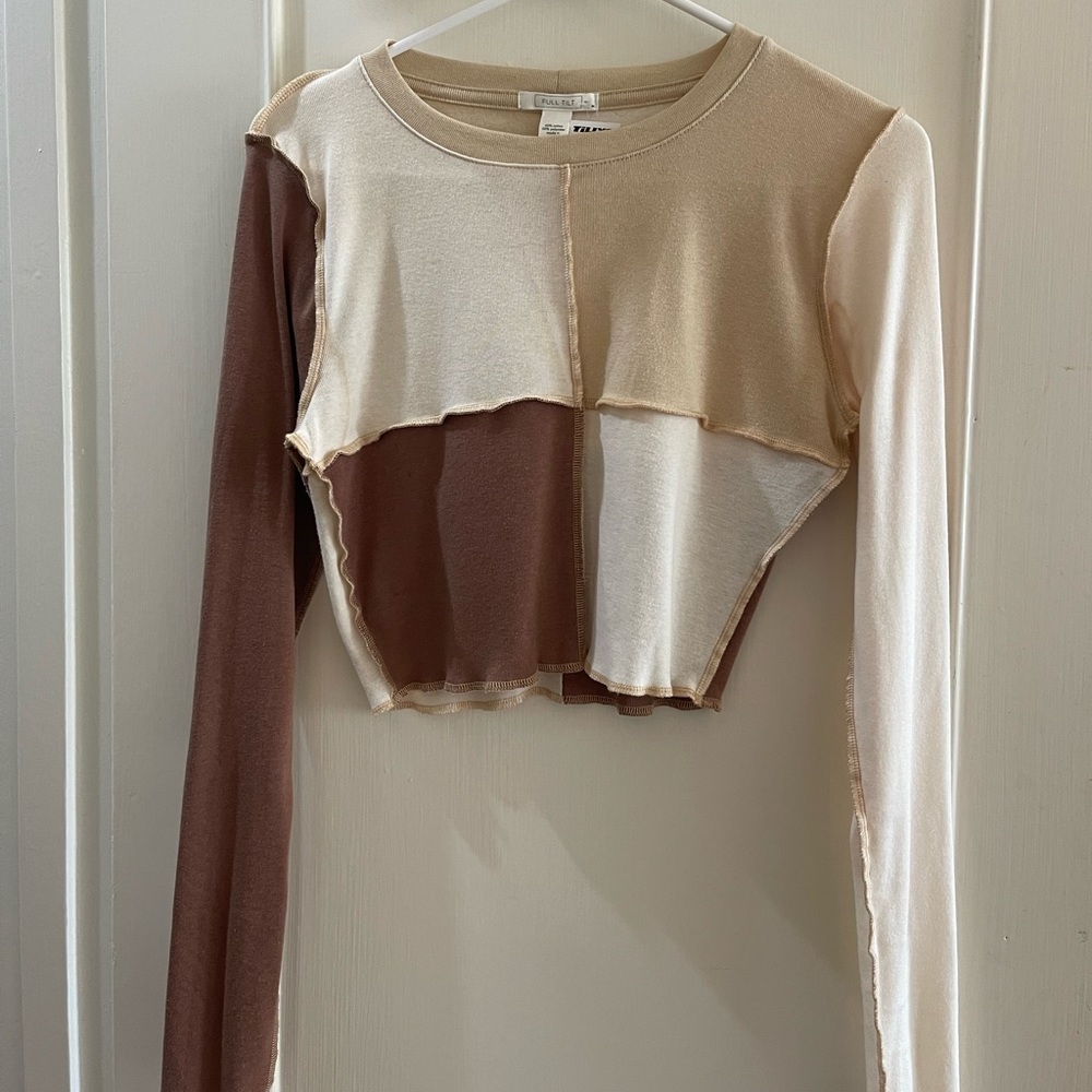 Tillys colorblock crop top